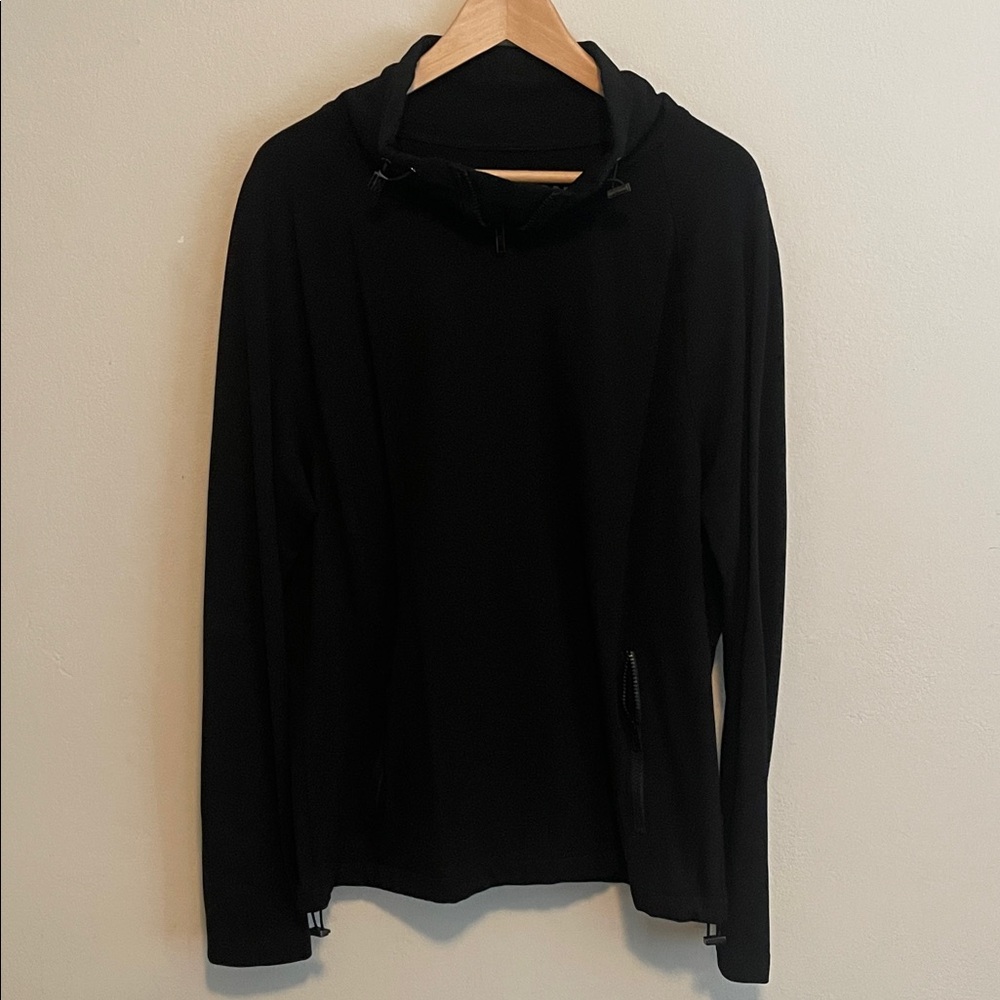 Stone River Men's Sporty Black Zip-Up Sweater size M